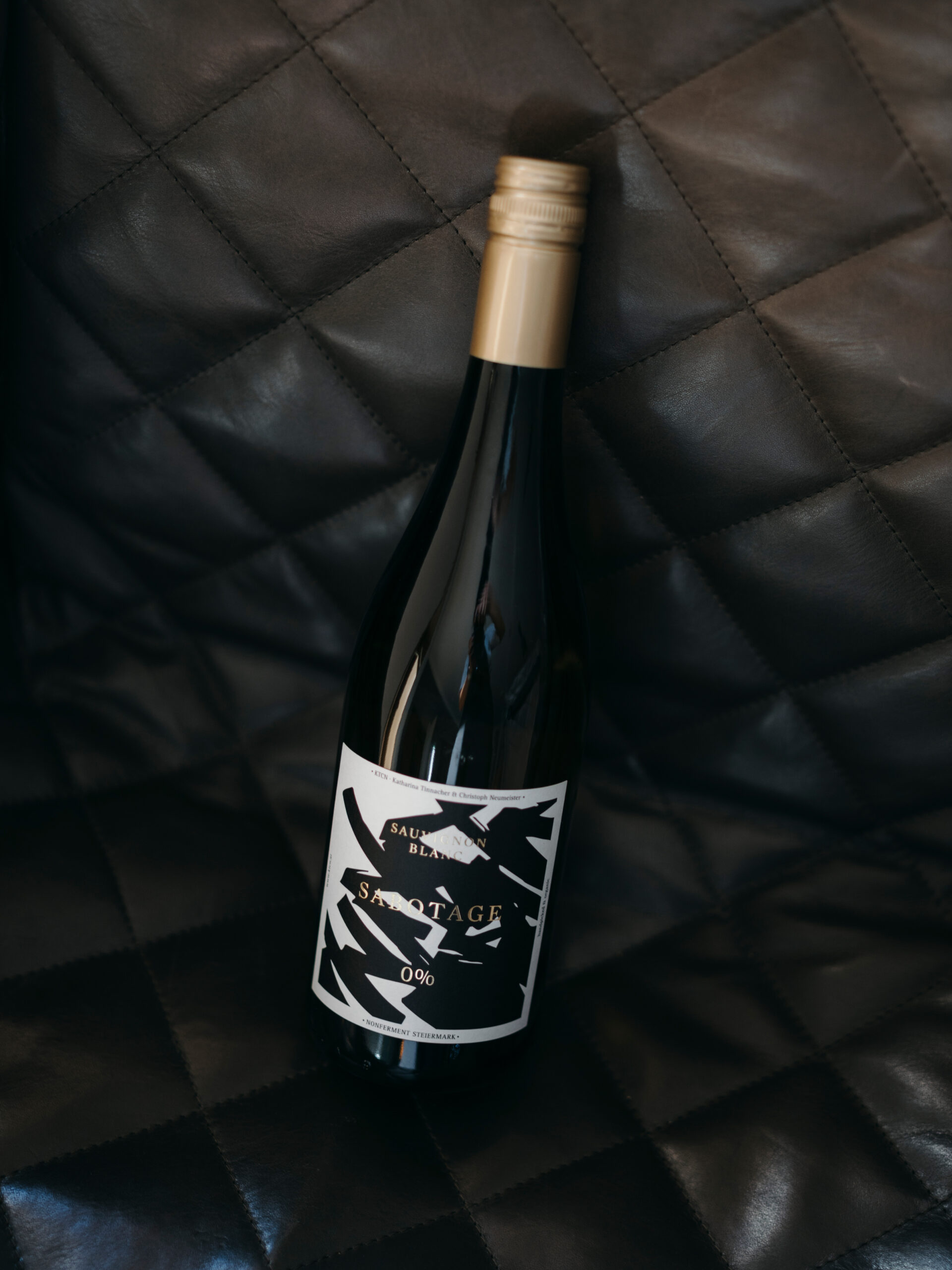 KTCN Sabotage 0% Sauvignon Blanc - Image 2